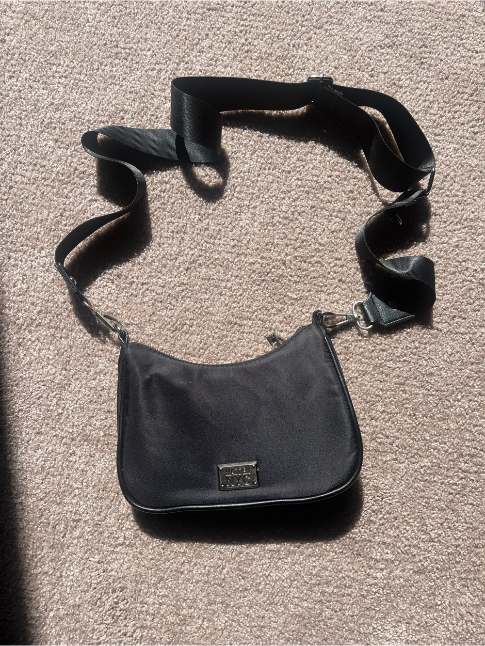 VTG 00’s / Y2K Steve Madden NYC Black Crossbody / Shoulder Bag